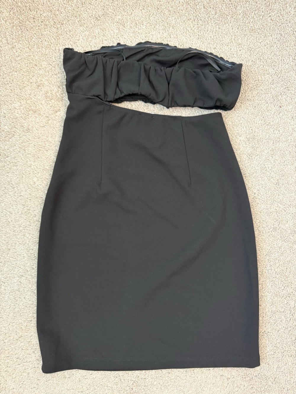 Princess Polly Grayson Strapless‎ Cutout Mini Dress Black 8 - Picture 6 of 6